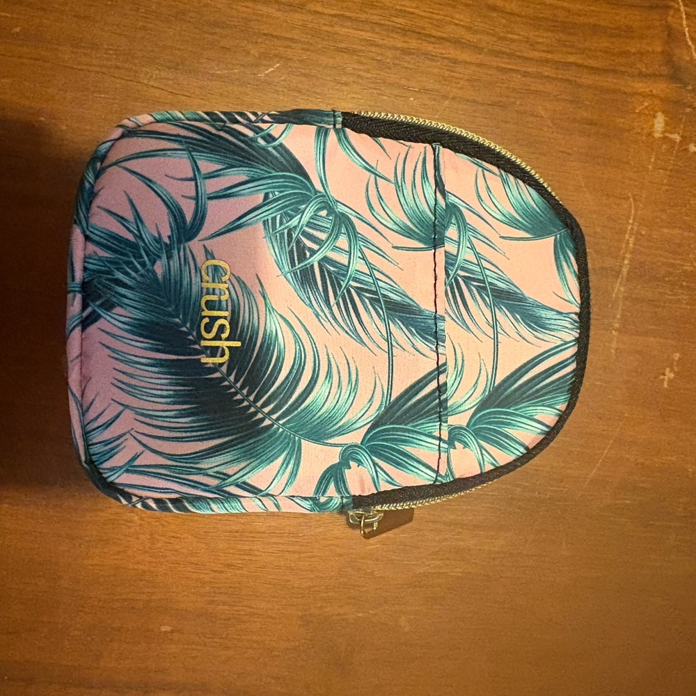 Crush Pink and Green Leaf Print Key & Card Holder for Waterbottle